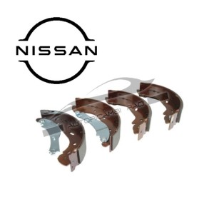 Kit ganasce freni NISSAN Cabstar E 120.35-125.45-90.32 TERRANO II 2.4